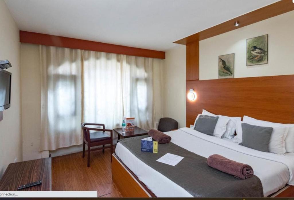 Devi Enterprises - Hotel Khems Ooty Eksteriør billede