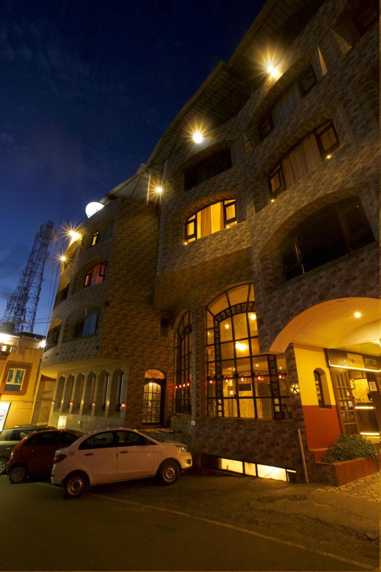 Devi Enterprises - Hotel Khems Ooty Eksteriør billede